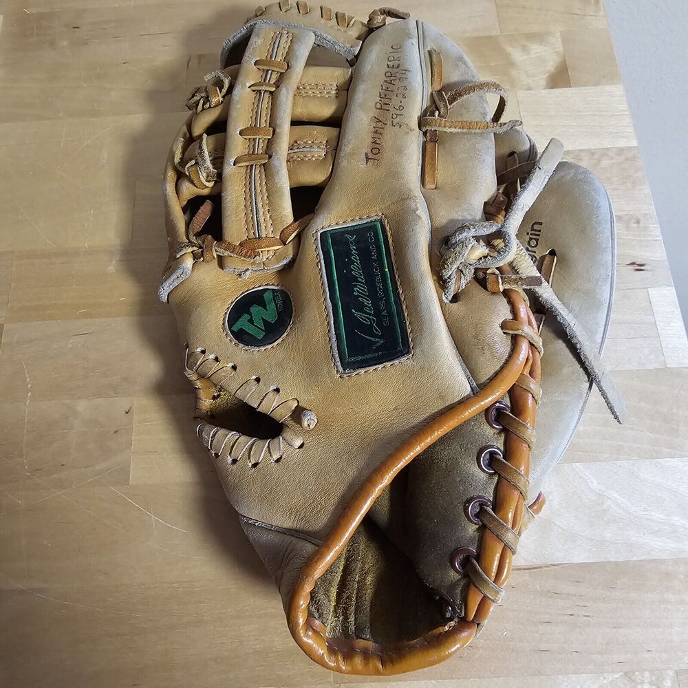 RHT Vtg Ted Williams Sears Roebuck Baseball Glove Autograph Model‎ 16156